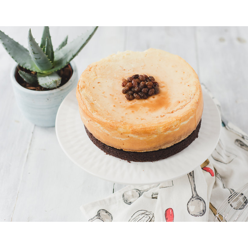 One Love Rum Raisin Cheesecake Johnny Baldwins Cheesecake